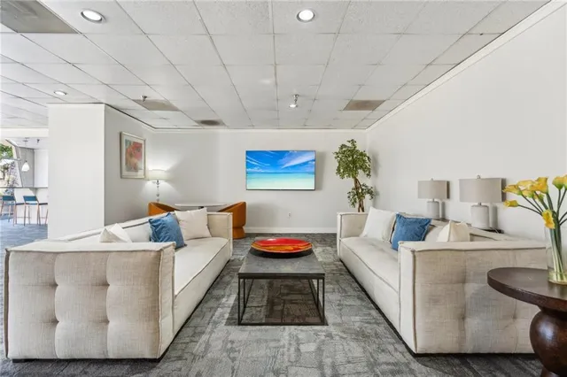 $134,500 | 2479 Peachtree Street Northeast, Unit 1703, Atlanta, GA 30305