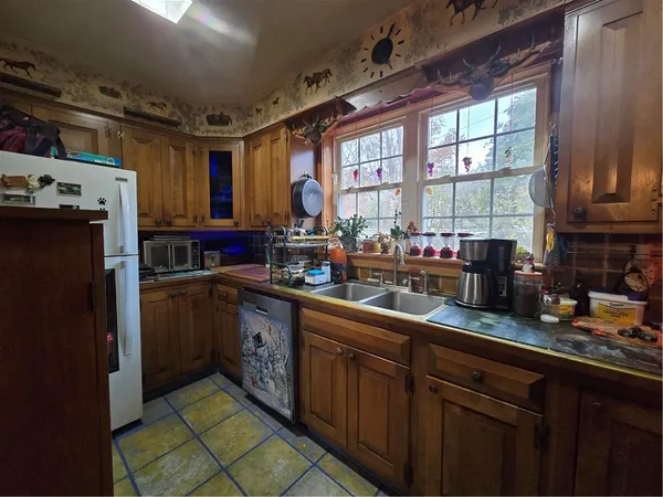 $559,000 | 39 Delaware Avenue, Andes, NY 13731