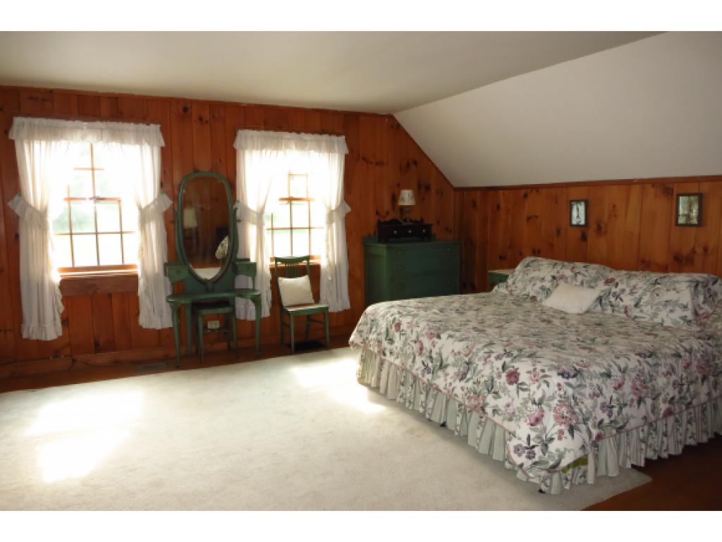 809 Bryant Road Woodstock, VT 05091 - Photo 12 of 17