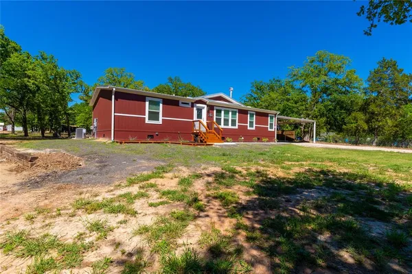 $295,000 | 210 Grubbs Lane, Gun Barrel City, TX 75156