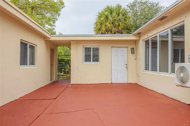 $3,950 | 5602 Jefferson Street, Hollywood, FL 33023