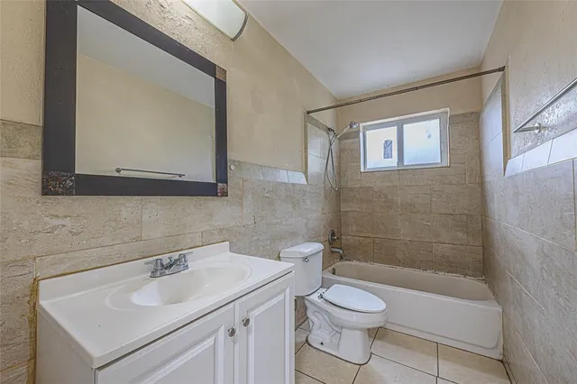 $3,950 | 5602 Jefferson Street, Hollywood, FL 33023