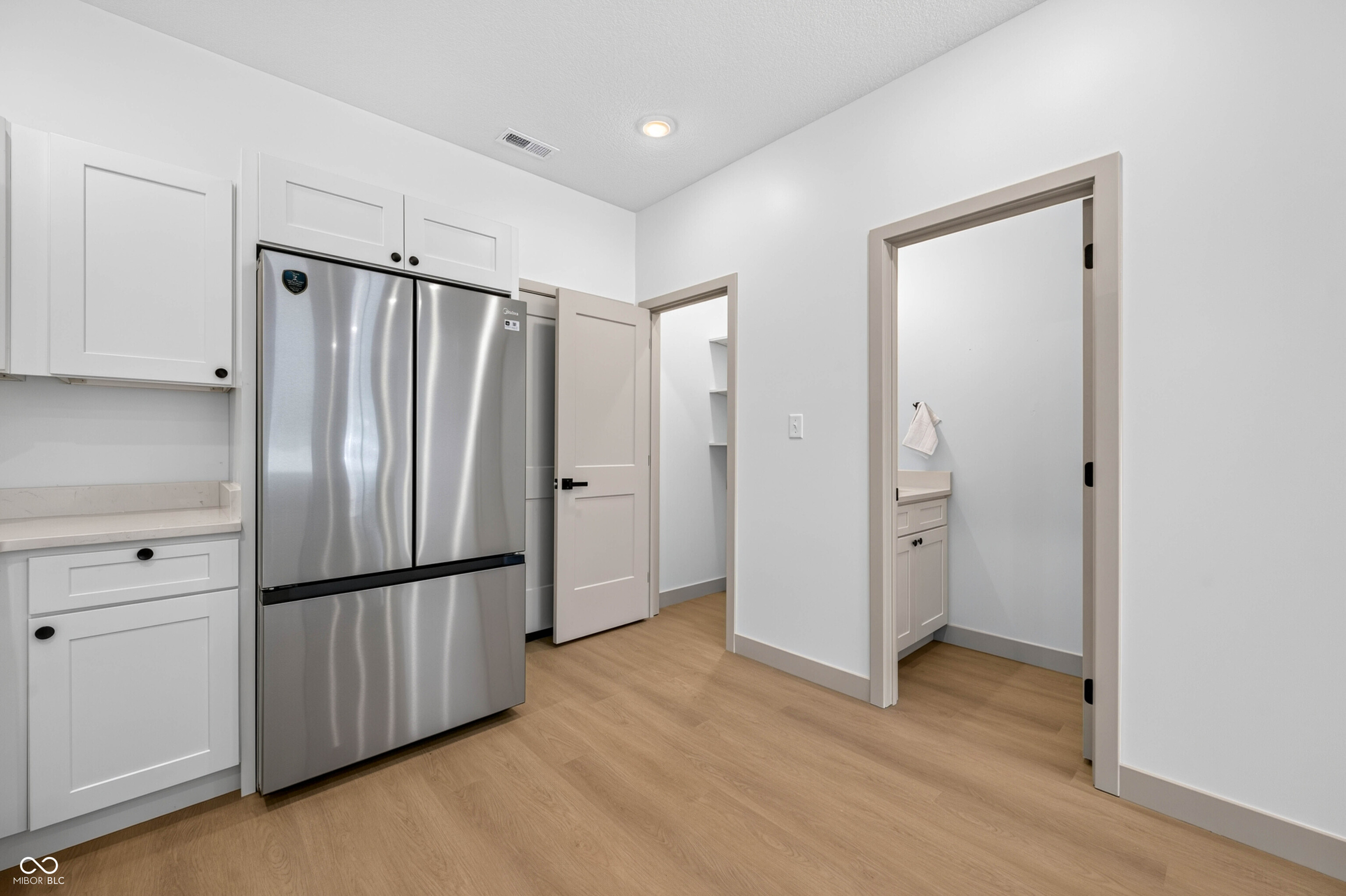 41 South Beatty Street Columbus, IN 47201 - Photo 26 of 69