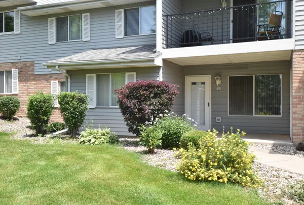 $224,900 | 1127 Sunnyslope Drive, Unit 103, Mount Pleasant, WI 53406