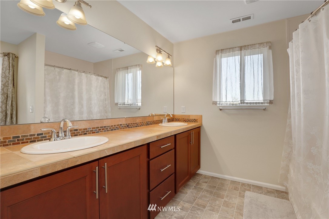 3533 186th Place Southeast Bothell, WA 98012 - Photo 15 of 29