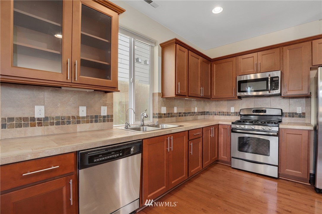 3533 186th Place Southeast Bothell, WA 98012 - Photo 5 of 29