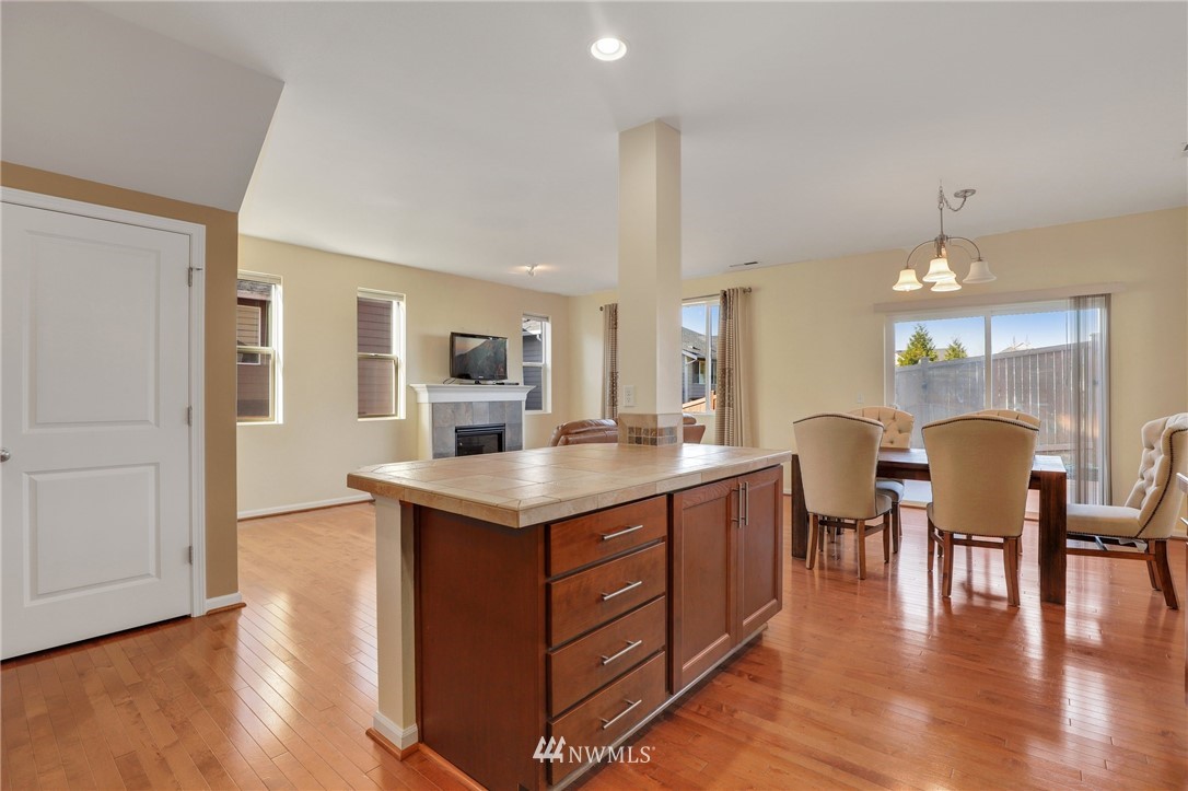 3533 186th Place Southeast Bothell, WA 98012 - Photo 6 of 29