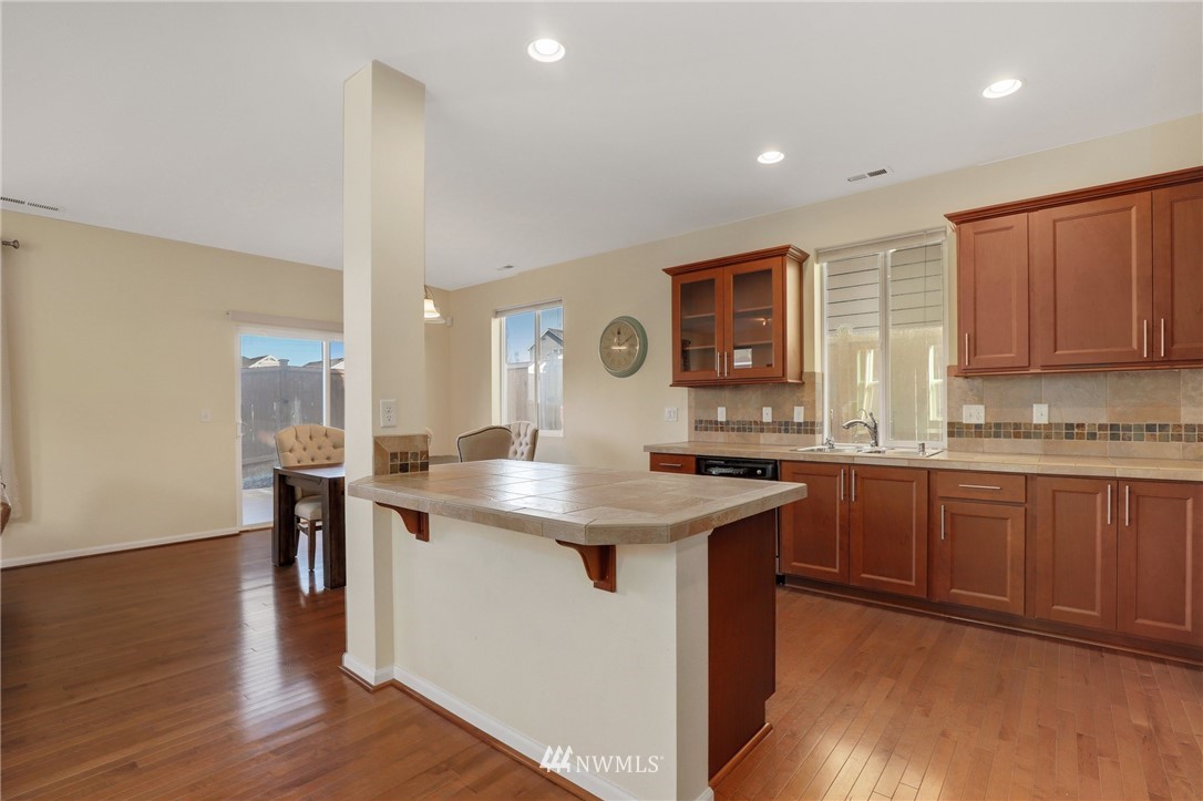 3533 186th Place Southeast Bothell, WA 98012 - Photo 8 of 29