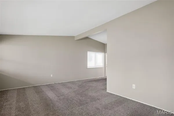 $179,900 | 2670 Northridge Place, Florissant, MO 63033