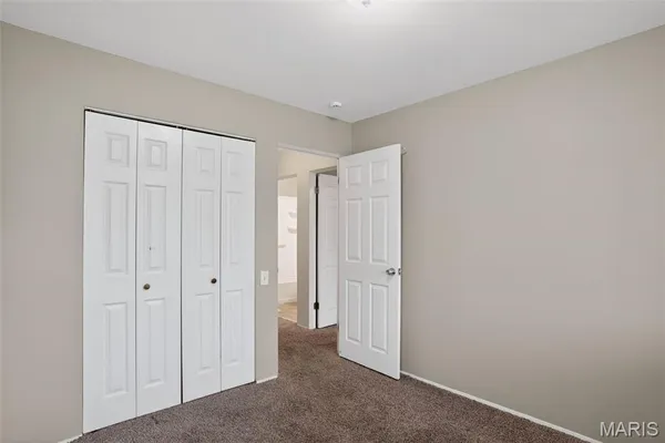 $179,900 | 2670 Northridge Place, Florissant, MO 63033