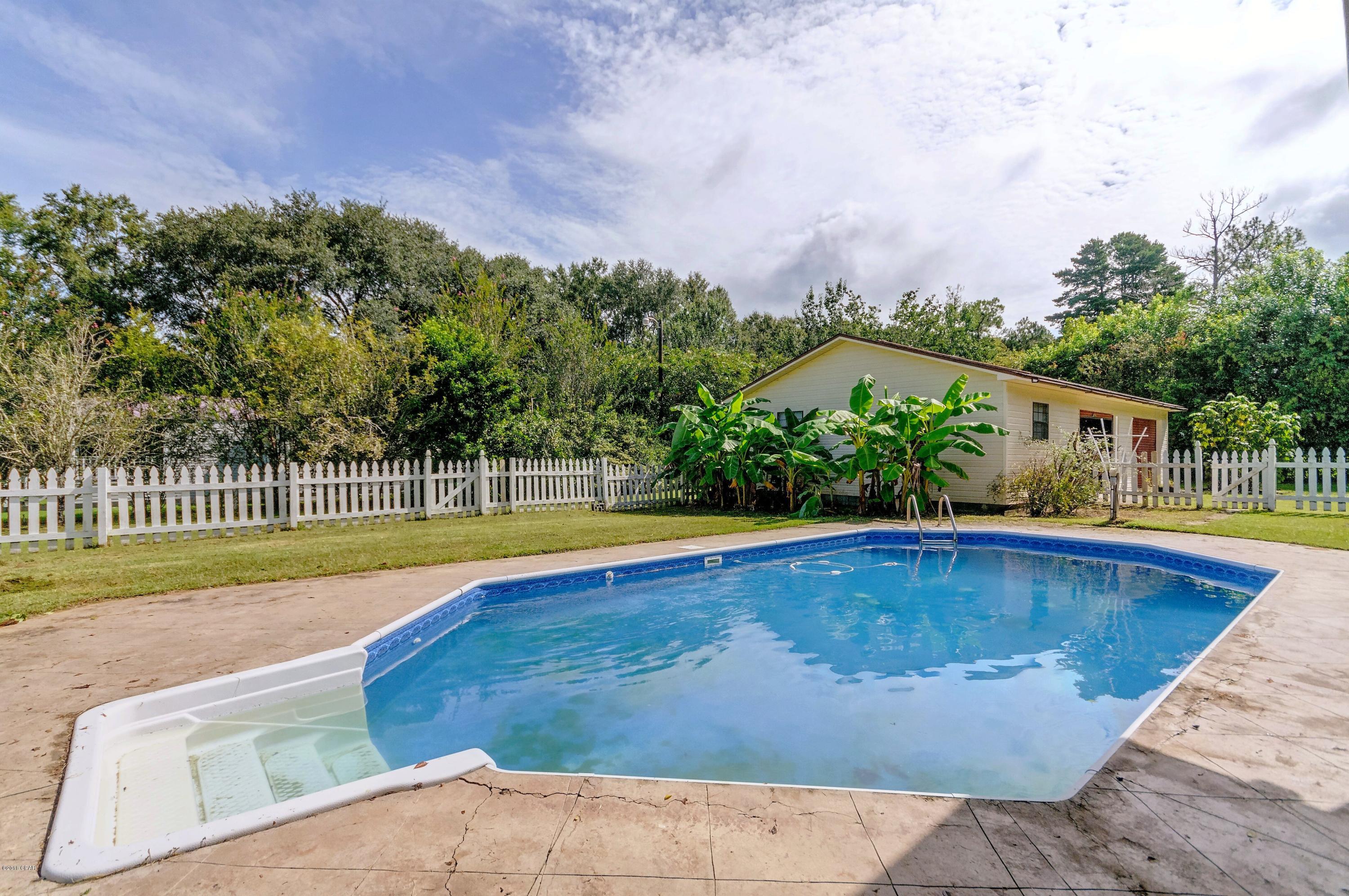 979 Falling Waters Road Chipley, FL 32428 - Photo 18 of 20