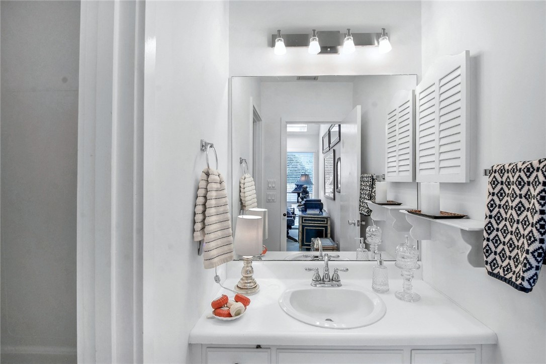 668 North Golf Villa Road St. Simons Island, GA 31522 - Photo 25 of 35