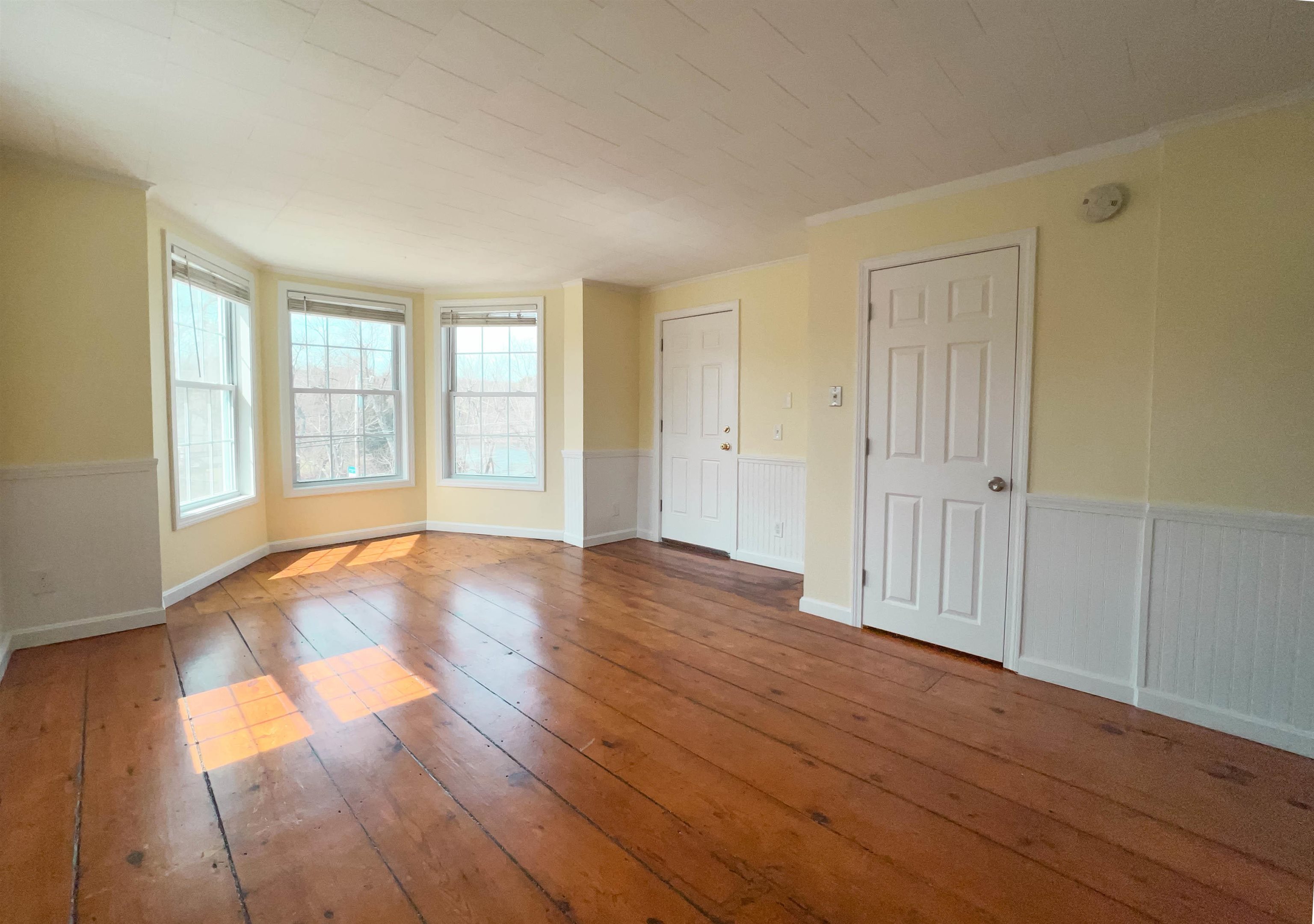 35 Keene Road, Unit A Winchester, NH 03470 - Photo 13 of 18