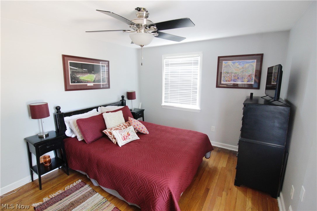 3837 Faversham Road Cleveland, OH 44118 - Photo 23 of 26 Bedroom #2 with balcony access