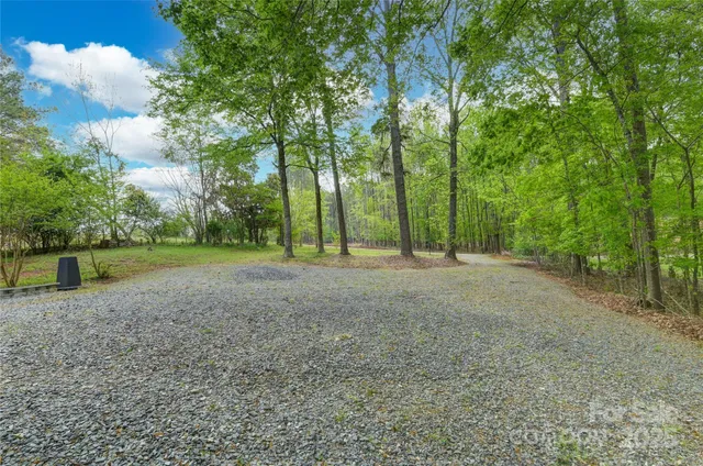 $419,000 | 2075 Great North Road, Winnsboro, SC 29180