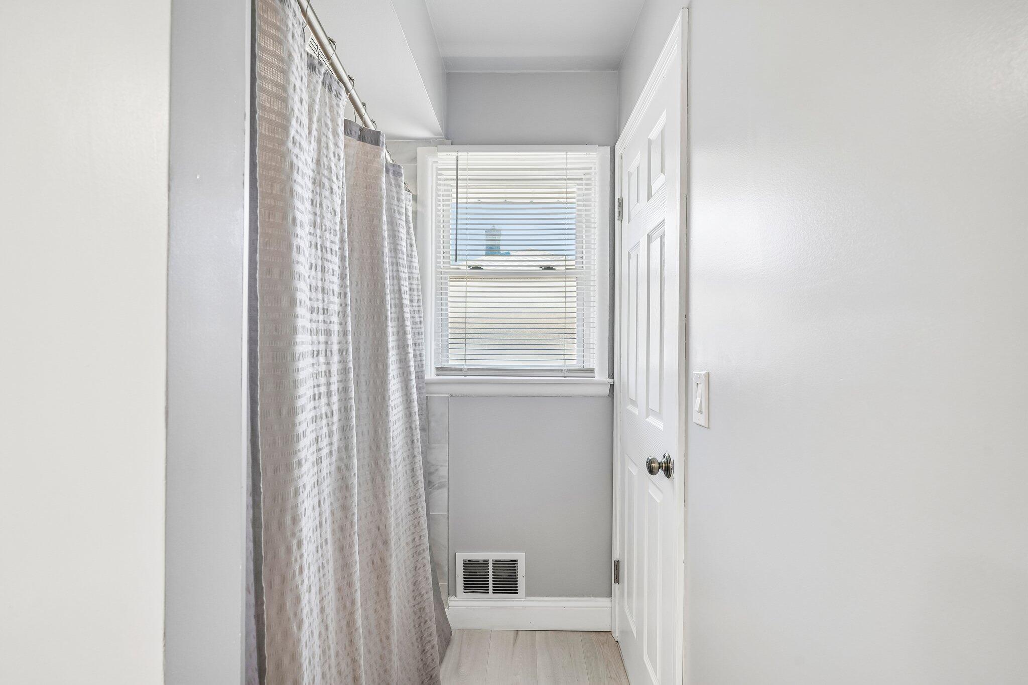 3940 Lasalle Street Racine, WI 53402 - Photo 19 of 37 Primary Bathroom
