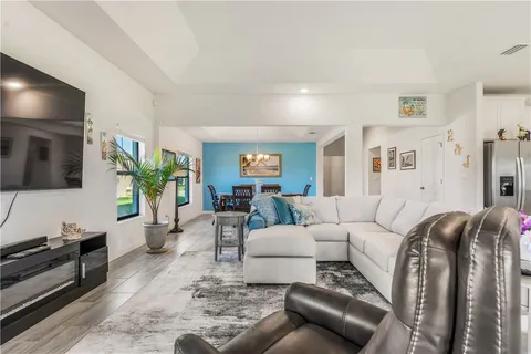 $525,000 | 5760 1st Road, Vero Beach, FL 32968