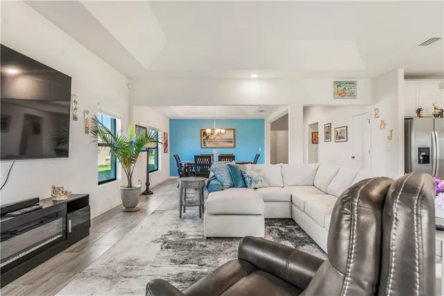 $549,999 | 5760 1st Road, Vero Beach, FL 32968