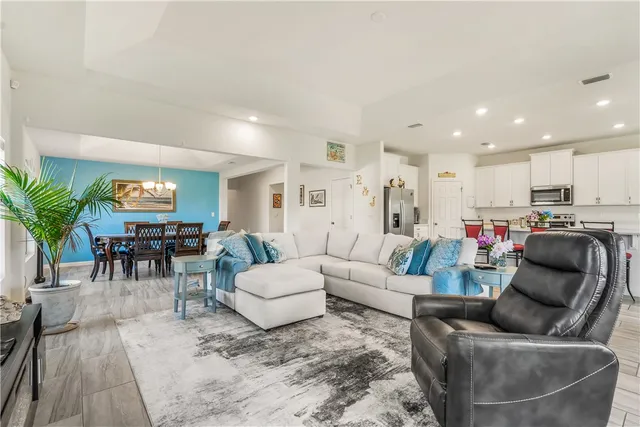 $549,999 | 5760 1st Road, Vero Beach, FL 32968