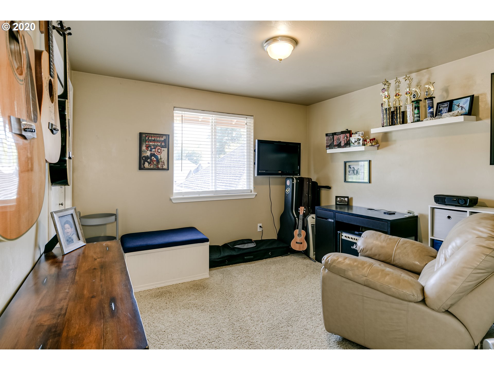 727 71st Street Springfield, OR 97478 - Photo 22 of 32