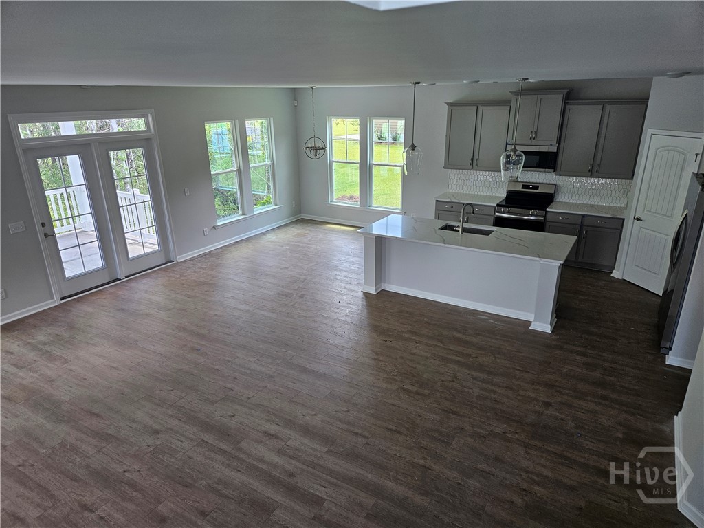 225 Glendale Circle Richmond Hill, GA 31324 - Photo 11 of 23