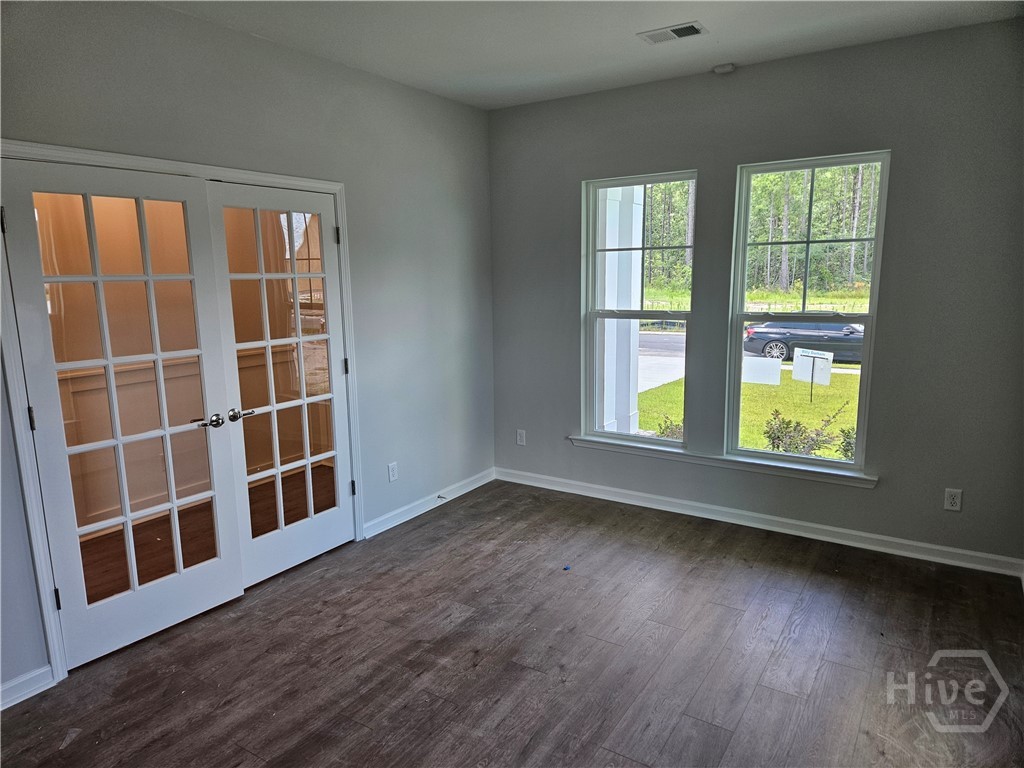 225 Glendale Circle Richmond Hill, GA 31324 - Photo 5 of 23