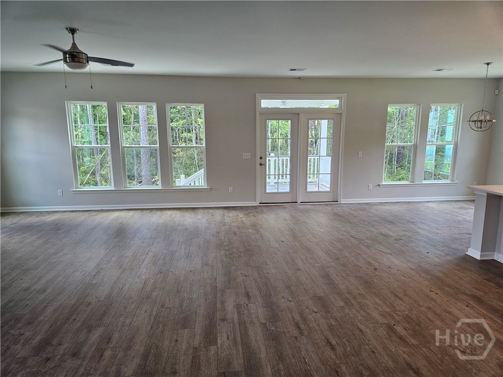 225 Glendale Circle Richmond Hill, GA 31324 - Photo 6 of 23