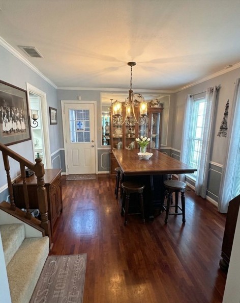 1789 Saxony Lane Houston, TX 77058 - Photo 8 of 18 Dining room