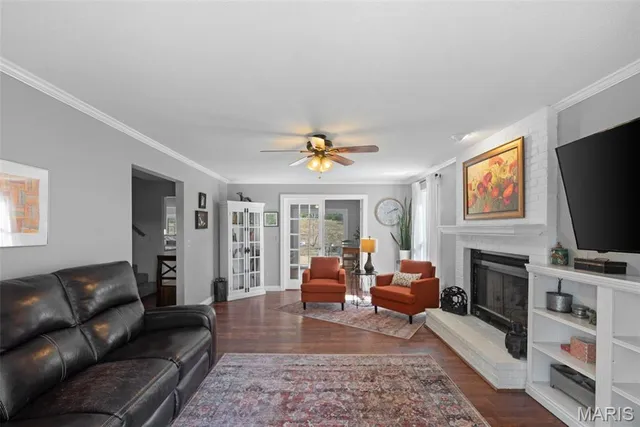 $675,000 | 1102 Lakeview Drive, Pacific, MO 63069