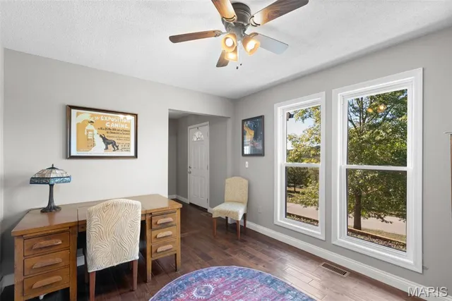 $675,000 | 1102 Lakeview Drive, Pacific, MO 63069