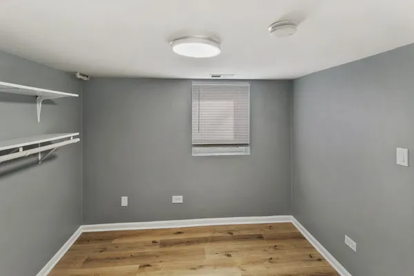 $2,600 | 14500 Sawyer Avenue, Midlothian, IL 60445