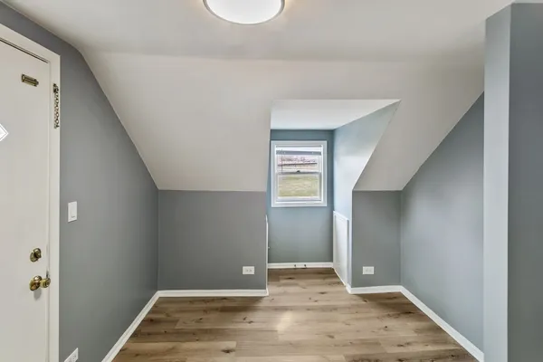 $2,600 | 14500 Sawyer Avenue, Midlothian, IL 60445