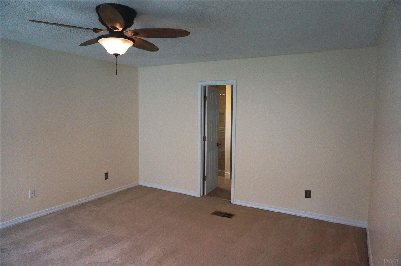 10047 Huntsman Path Pensacola, FL 32514 - Photo 13 of 26