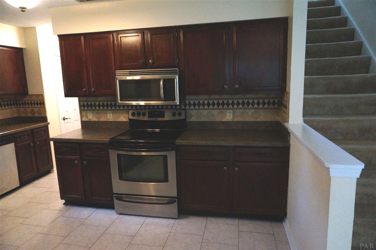 10047 Huntsman Path Pensacola, FL 32514 - Photo 8 of 26