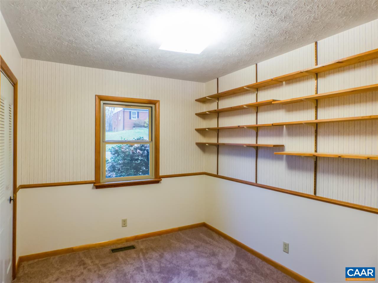 253 Locust Lane Ruckersville, VA 22968 - Photo 25 of 38 a view of an empty room with a window