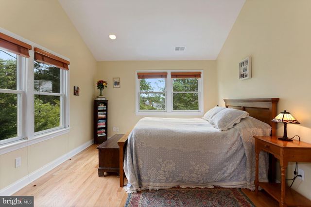 $1,255,000 | 2625 North Potomac Street, Arlington, VA 22207