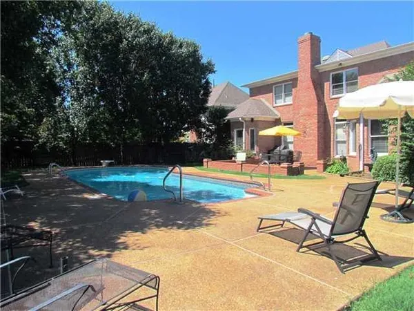 $3,600 | 1440 Asbury Drive, Collierville, TN 38017