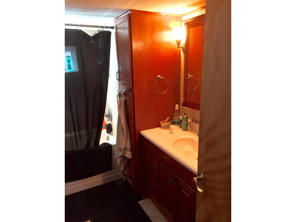 95 Linden Street Exeter, NH 03833 - Photo 11 of 12 Gallery Image 11