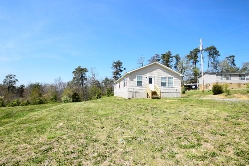 1552 Trig Long Road Dandridge, TN 37725 - Photo 1 of 12 36736890