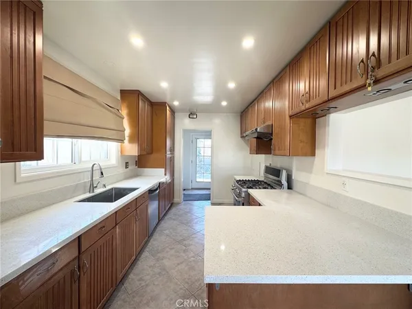 $3,800 | 16407 Graystone Avenue, Norwalk, CA 90650