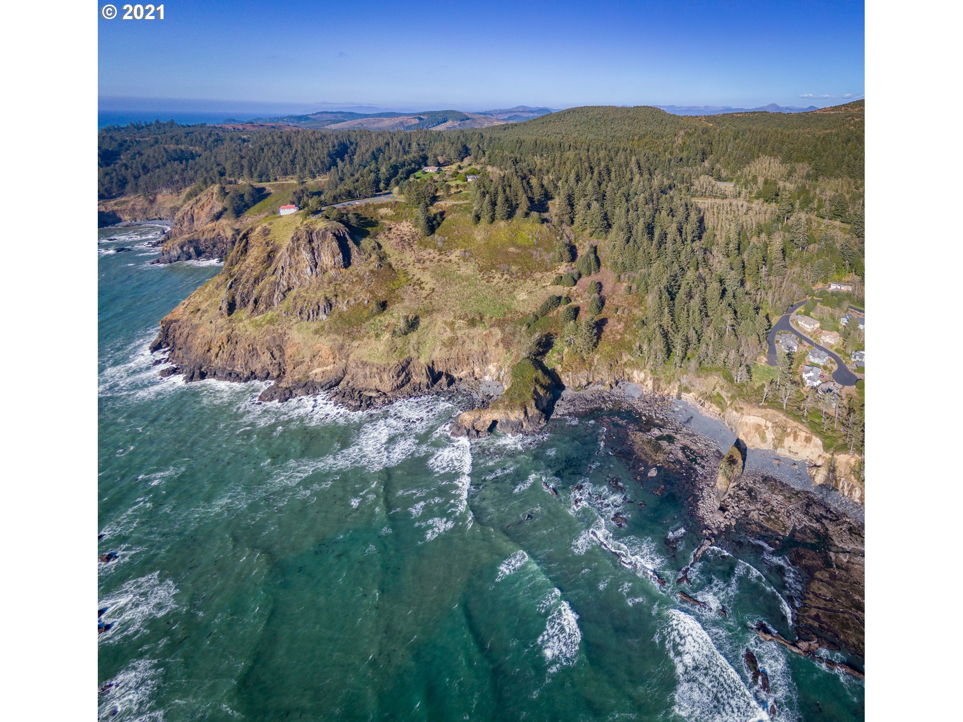 Otter Crest Loop, Unit 401 Depoe Bay, OR 97341 - Photo 4 of 7