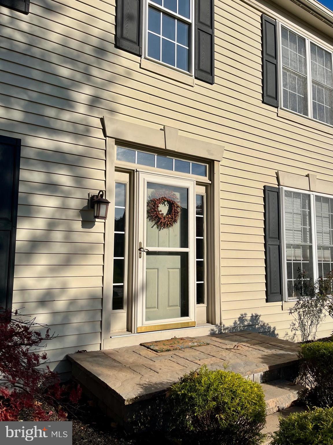 134 Applegate Drive West Chester, PA 19382 - Photo 2 of 36