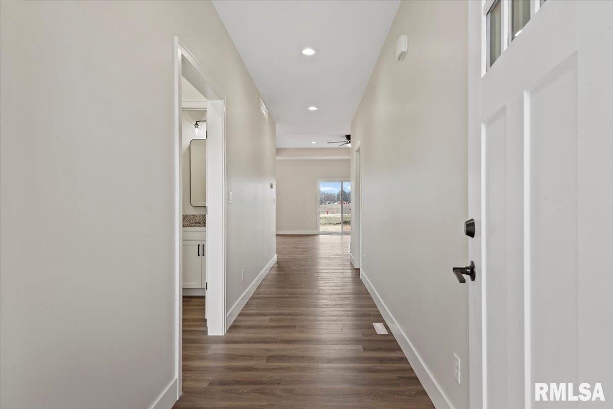 4622 Eugene Court Springfield, IL 62711 - Photo 2 of 35