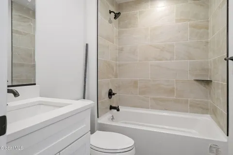 $813,800 | 18 Footpath Way, Lake George, NY 12845