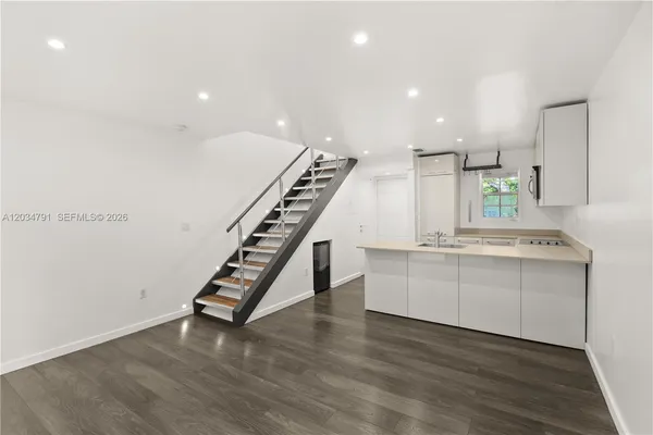 $4,150 | 3130 Bird Avenue, Unit 3, Miami, FL 33133