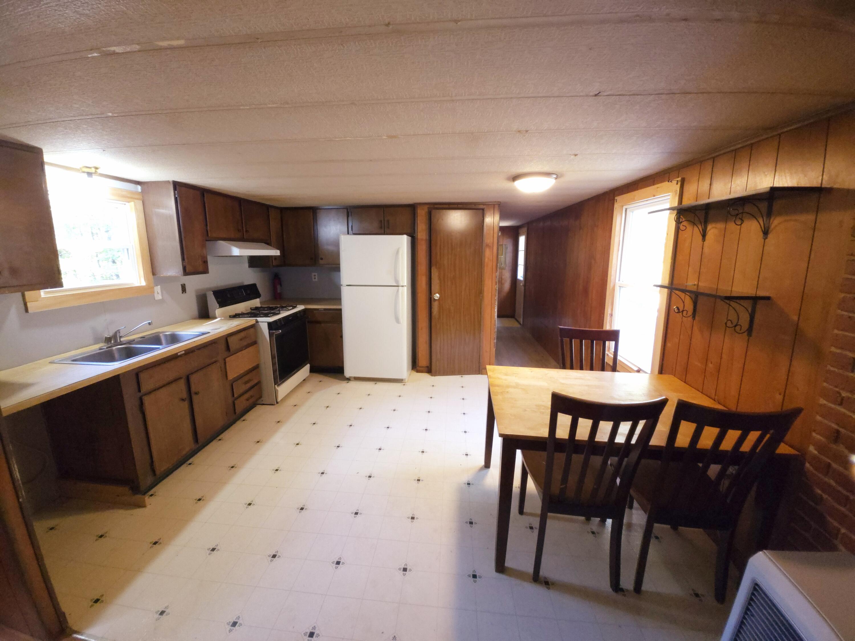 537 Eastern Avenue Augusta, ME 04330 - Photo 14 of 22 Kitchen