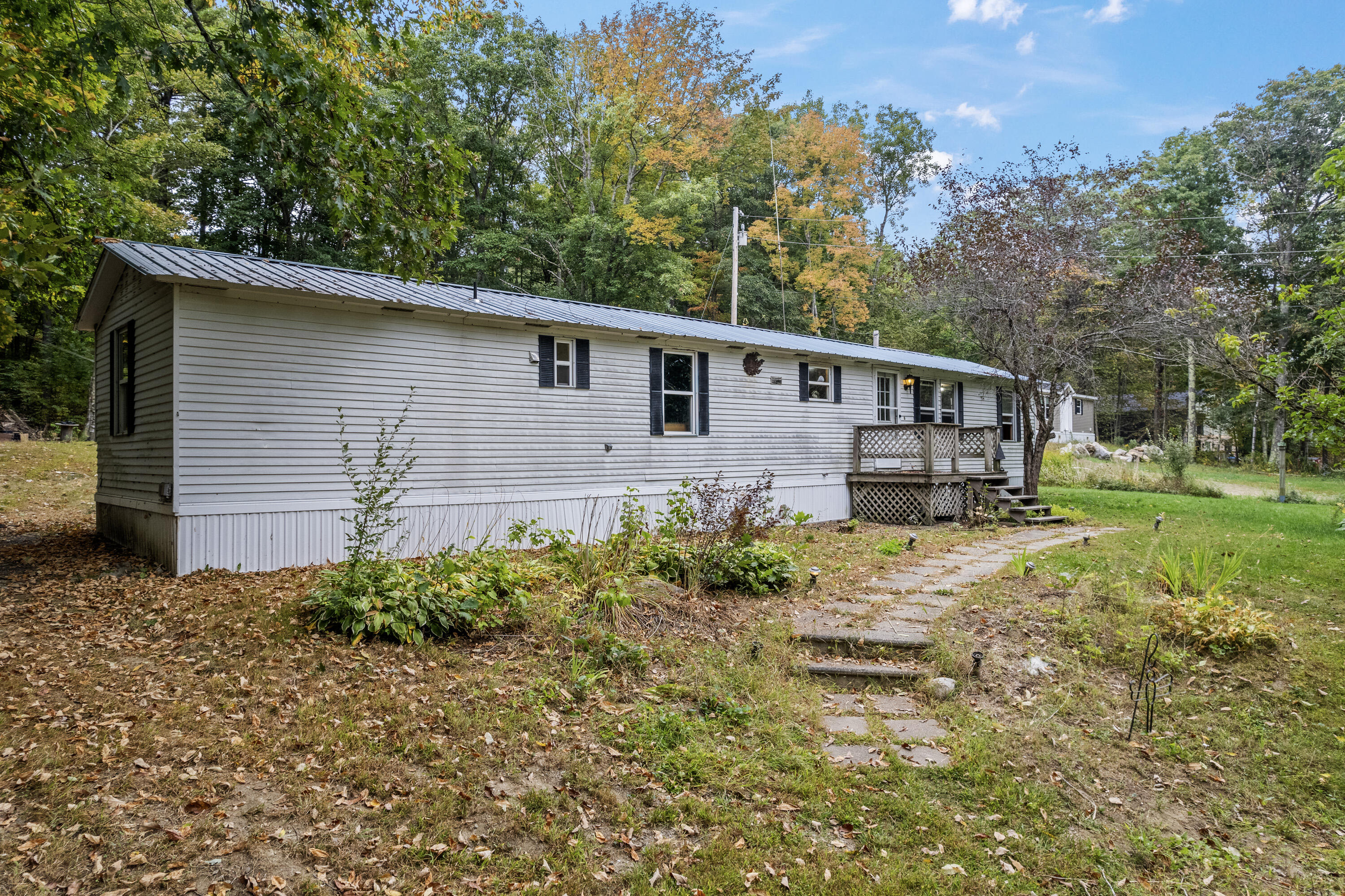 537 Eastern Avenue Augusta, ME 04330 - Photo 3 of 22 537 Eastern Ave