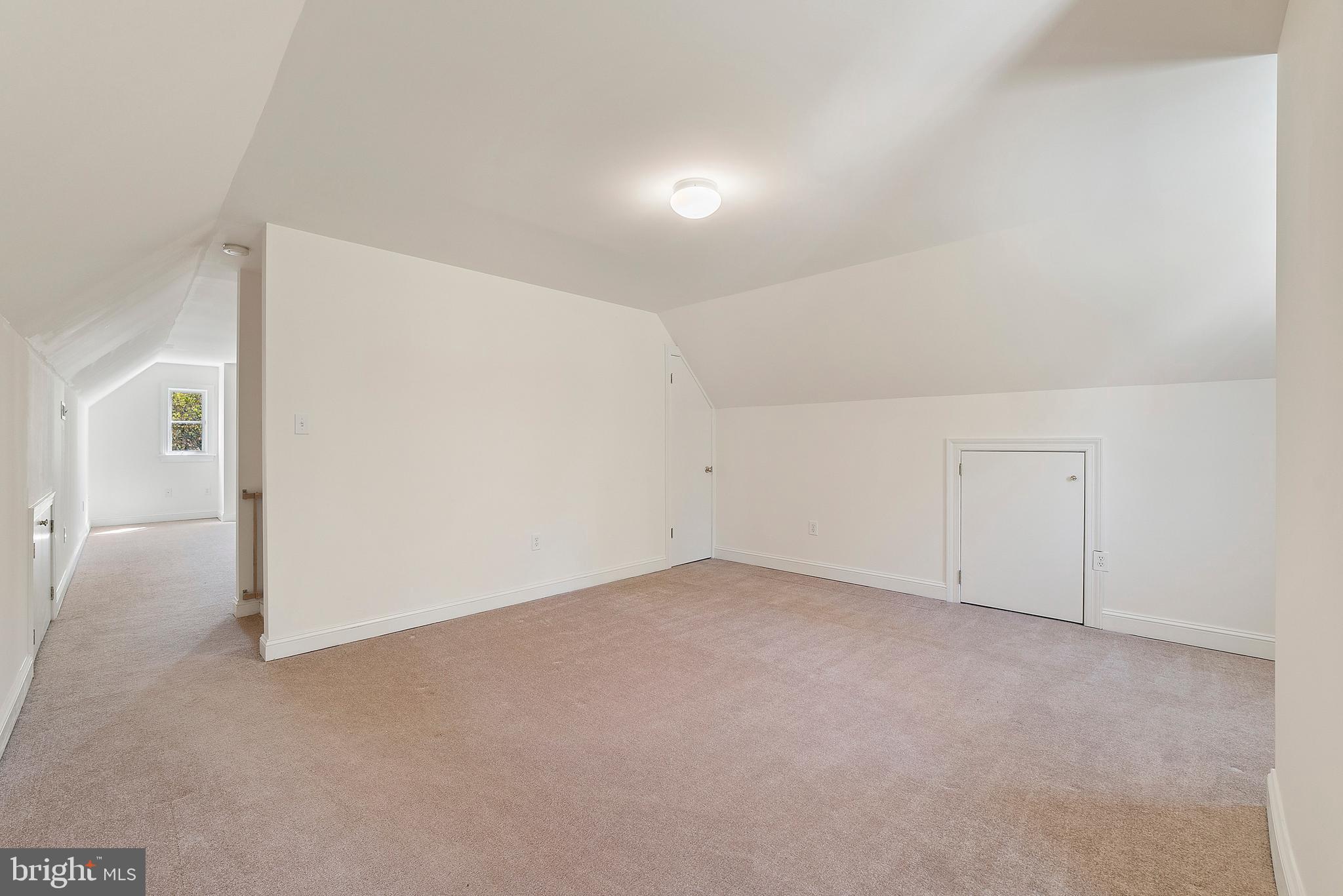 3651 Prince Road Marshall, VA 20115 - Photo 23 of 35 3rd level- studio