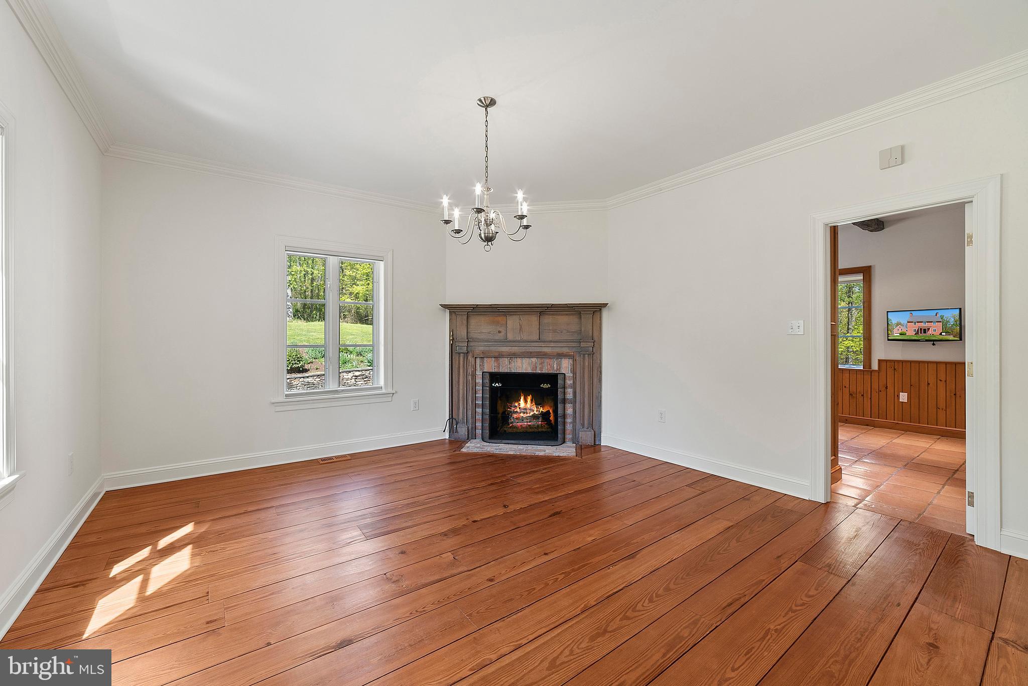 3651 Prince Road Marshall, VA 20115 - Photo 6 of 35 Dining Room with Antique Mantel