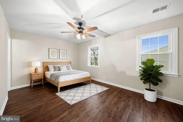 $3,400 | 813 Delafield Street Northeast, Washington, DC 20017